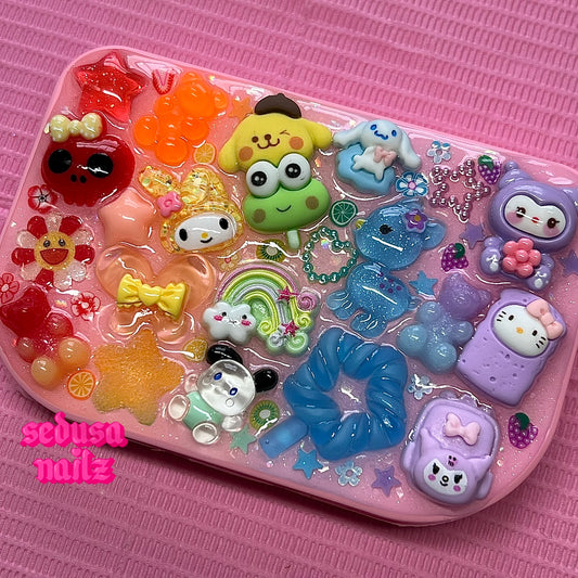 KAWAII RAINBOW LASH CASE